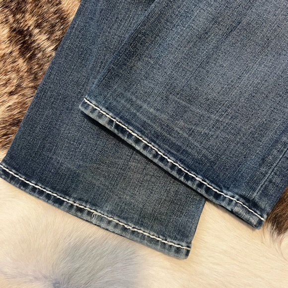 Size 27 Rock revivals - Picture 5 of 6